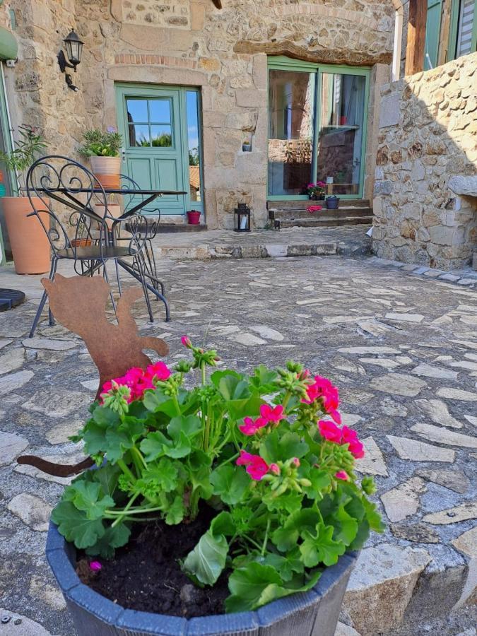 Domaine Saint Claude - Gite , Chambres D'Hotes & Hebergement Insolite Malleval 外观 照片