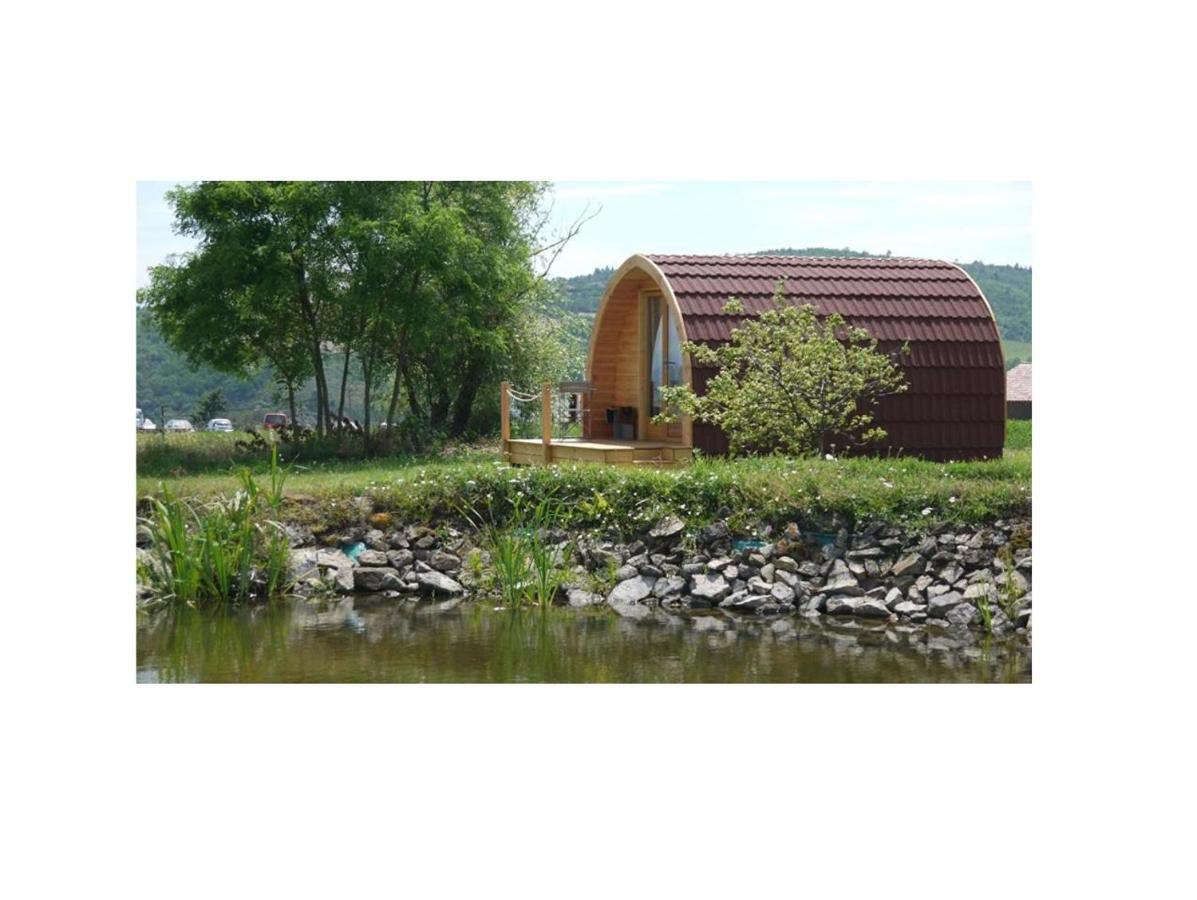 Domaine Saint Claude - Gite , Chambres D'Hotes & Hebergement Insolite Malleval 外观 照片